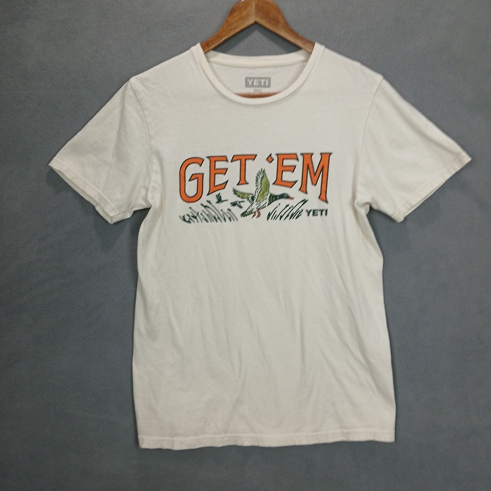Yeti T Shirt Mens Small Beige Cotton Graphic Print Get Em Duck Everyday Wear